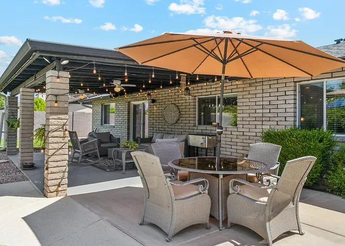 Sunlit Haven * Phoenix